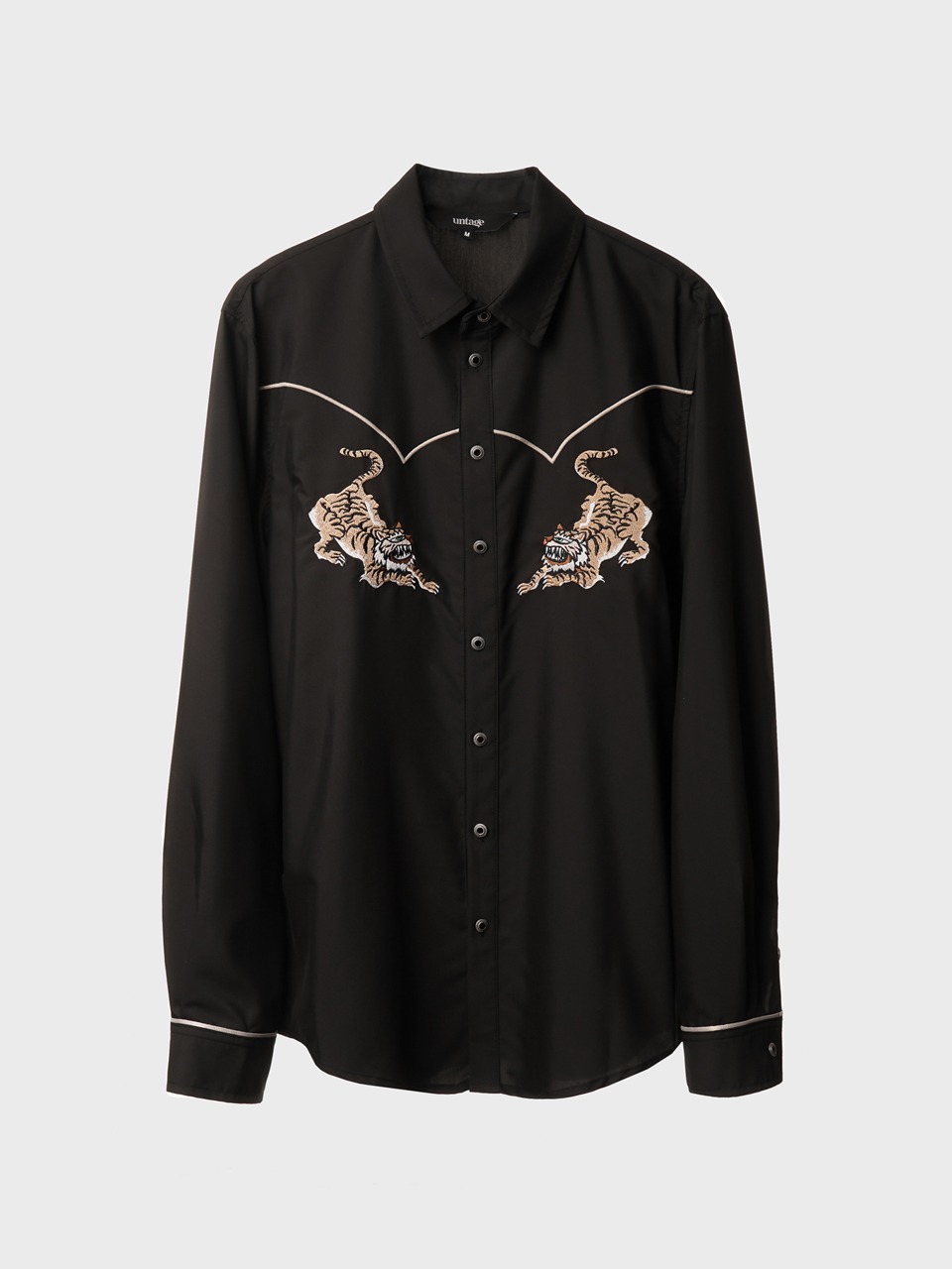 Tiger-Embroidered Western shirt (black)