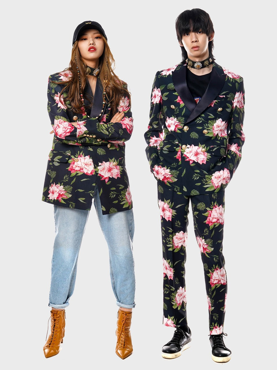 Flower Printed Double-Breasted Blazer (black)