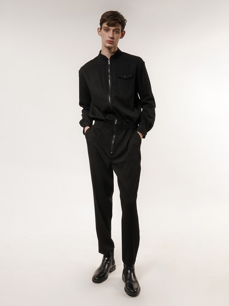 Zip-Front Tencel Jumpsuit for man (black)