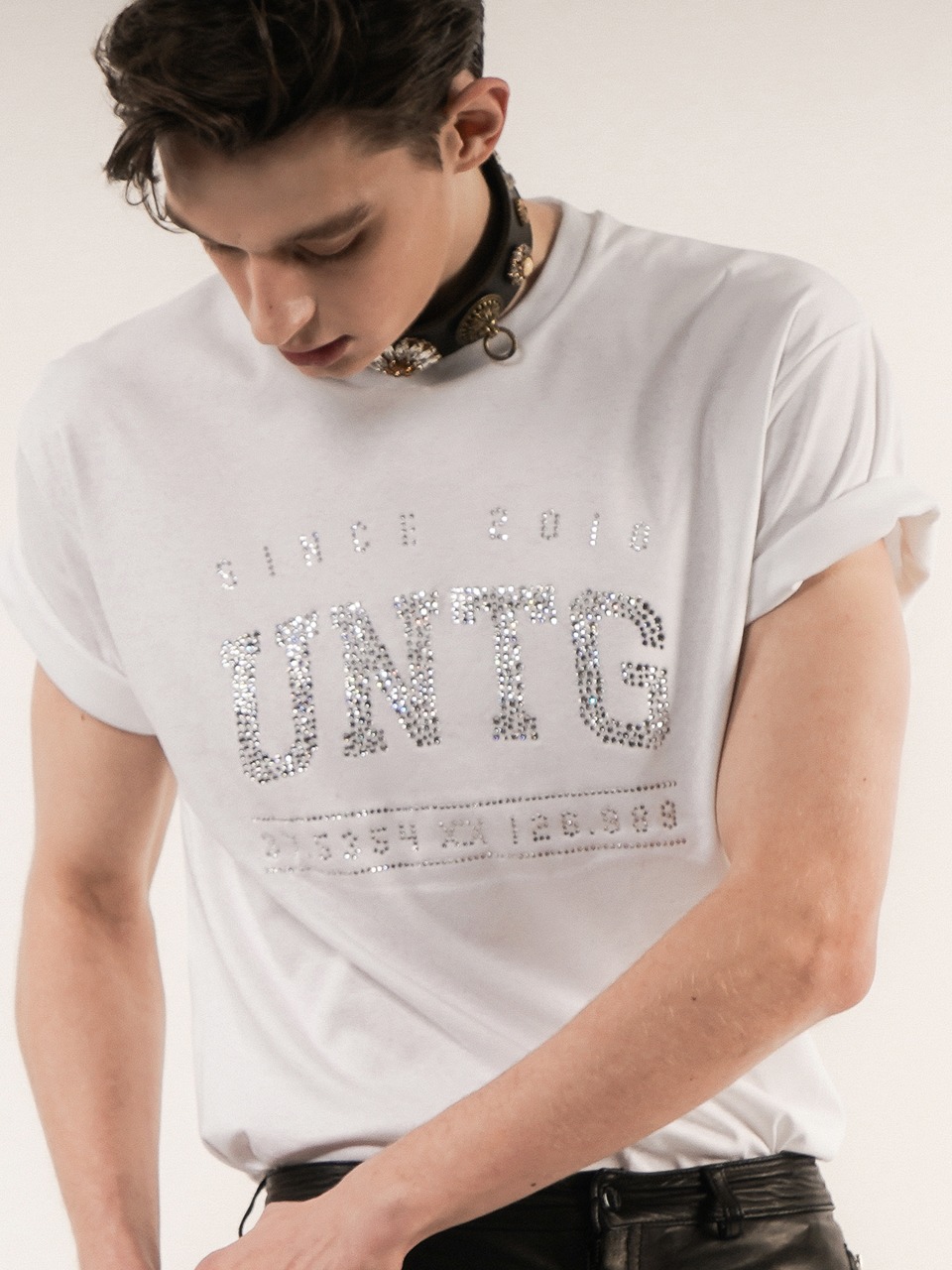 Studded Logo Oversized Tencel T-shirt (white)