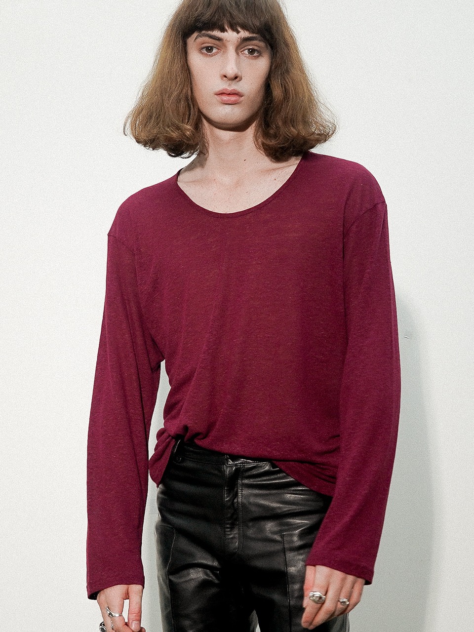 U-Neck Linen-Jersey T-Shirt (burgundy)